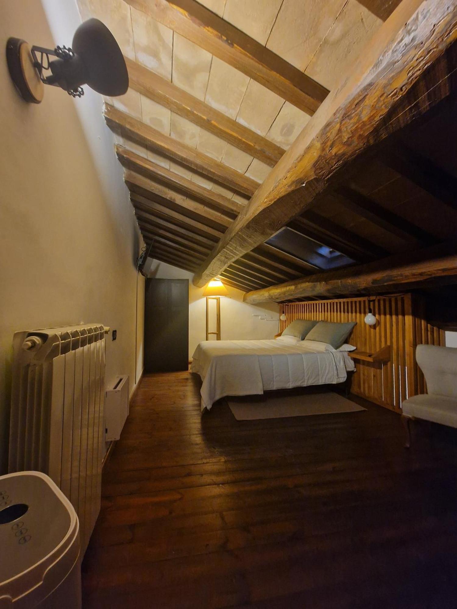 Piazza Duomo Casa Vacanze Sutri Dış mekan fotoğraf